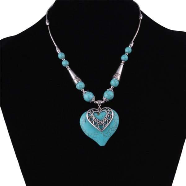 Turquoise Hearten Pendant Necklace
