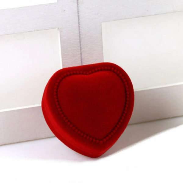 Red Heart Gift Box