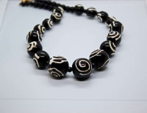 Black Choker Necklace & Drop Earring