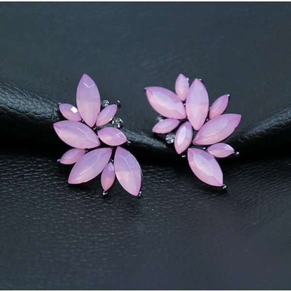 Crystal Dangle Earring